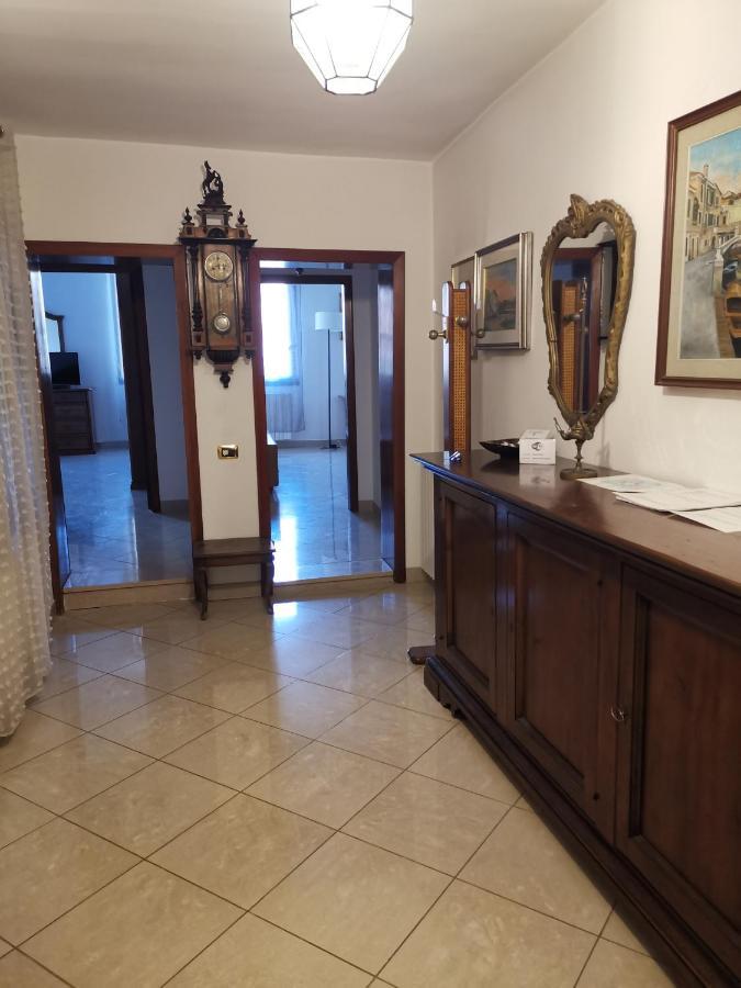 Casa Di Sissi Appartement Venetië Buitenkant foto