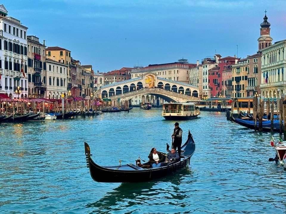 Casa Di Sissi Appartement Venetië Buitenkant foto